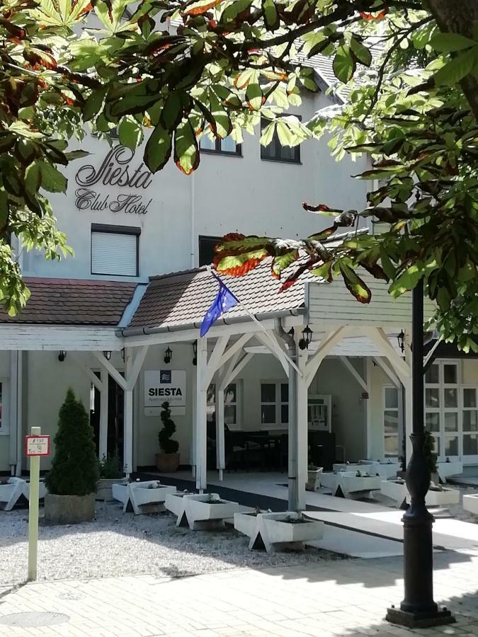 Siesta Club Apartman Harkány Exterior photo