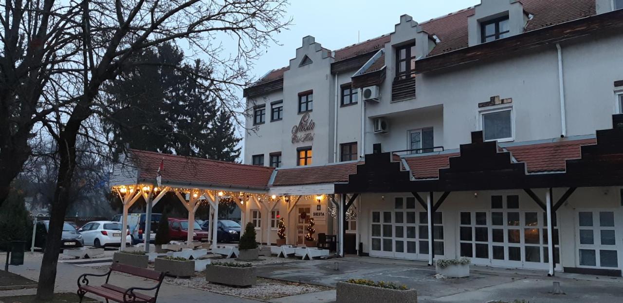 Siesta Club Apartman Harkány Exterior photo